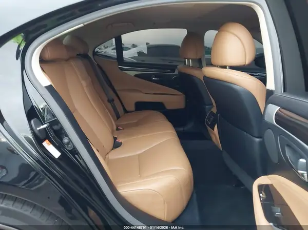 JTHBL5EF1H5143935 2017 LEXUS LS - Image 8