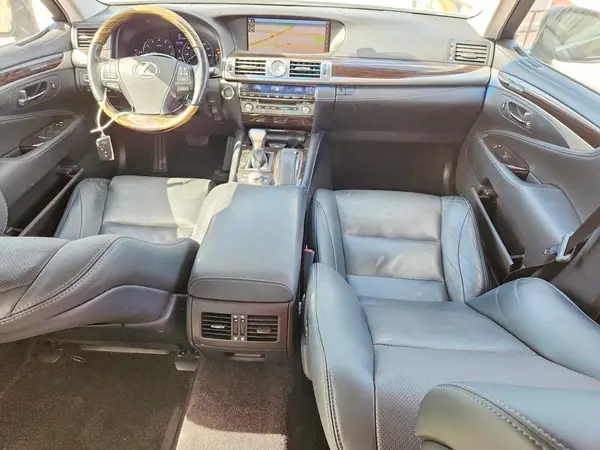 JTHBL5EF1H5144664 2017 LEXUS LS - Image 8