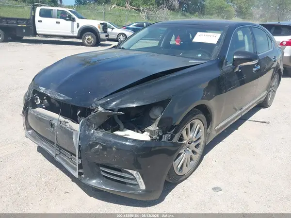 JTHBL5EF2G5140573 2016 LEXUS LS - Image 2