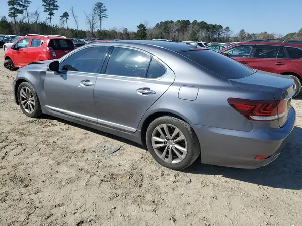 JTHBL5EF5G5141362 2016 LEXUS LS - Image 2