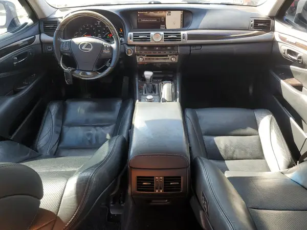 JTHBL5EF5G5141362 2016 LEXUS LS - Image 8