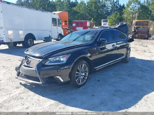 JTHBL5EF5G5142141 2016 LEXUS LS - Image 2