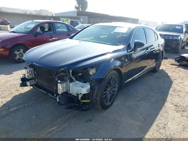 JTHBL5EF6H5146717 2017 LEXUS LS - Image 2