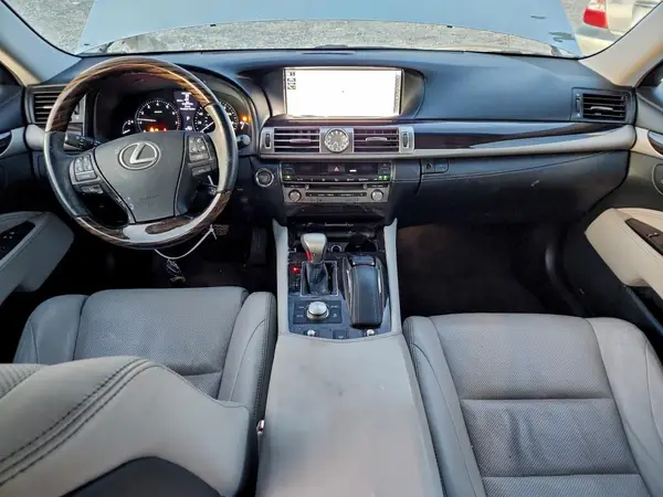 JTHBL5EF6H5147088 2017 LEXUS LS - Image 8
