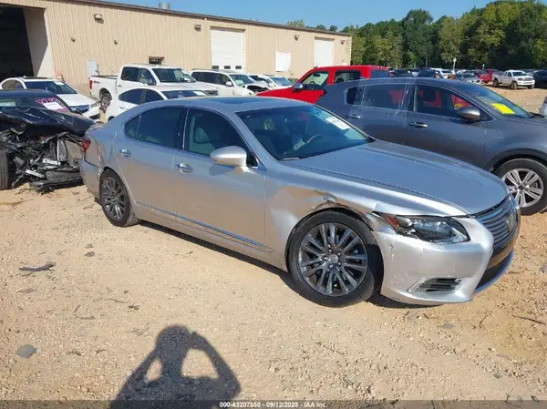 JTHBL5EF7G5141332 2016 LEXUS LS - Image 1
