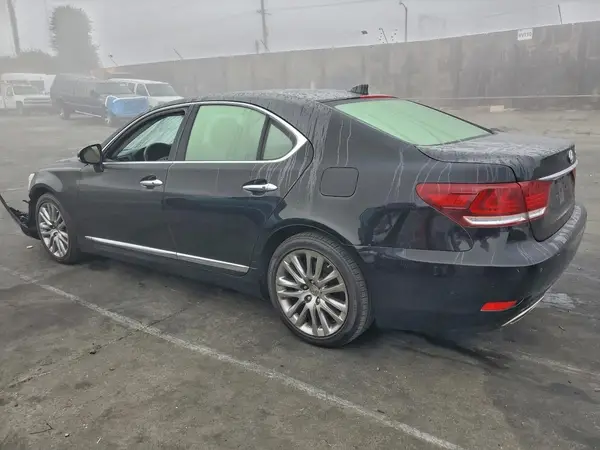 JTHBL5EF8G5142859 2016 LEXUS LS - Image 2