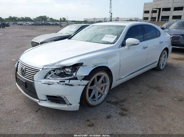 JTHBL5EF8H5145018 2017 LEXUS LS - Image 2