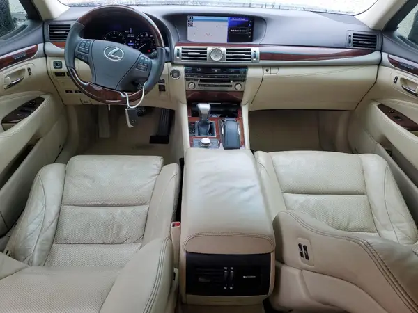 JTHBL5EF9G5139713 2016 LEXUS LS - Image 8