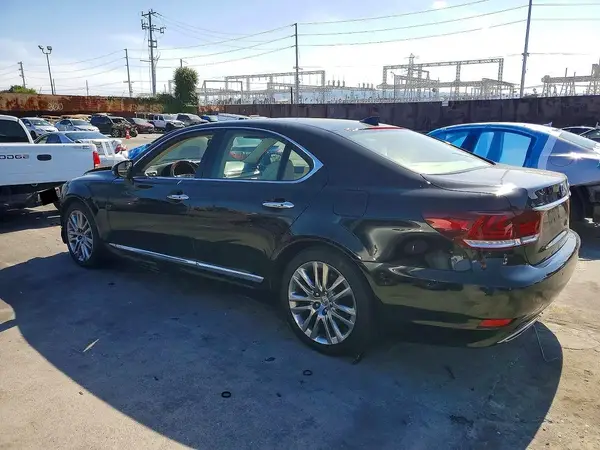 JTHBL5EF9H5145089 2017 LEXUS LS - Image 2