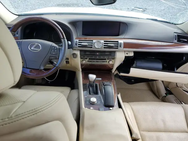 JTHBL5EFXH5143934 2017 LEXUS LS - Image 8