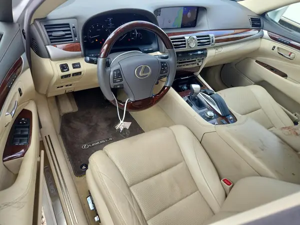 JTHBL5EFXH5144081 2017 LEXUS LS - Image 8