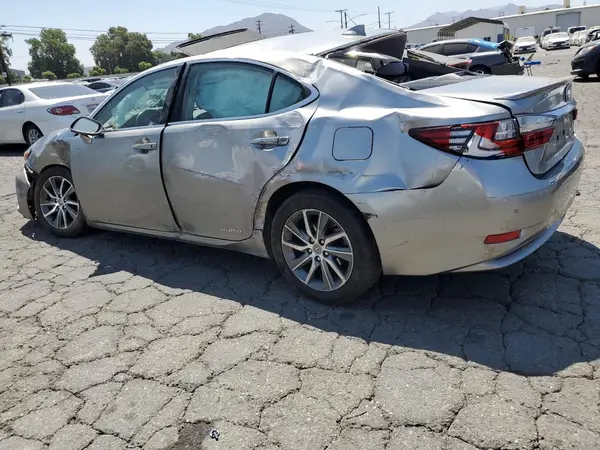 JTHBW1GG0H2137793 2017 LEXUS ES - Image 2