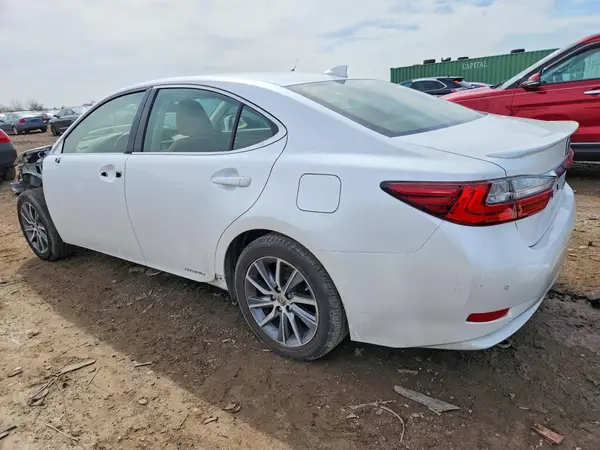 JTHBW1GG0H2149426 2017 LEXUS ES - Image 2