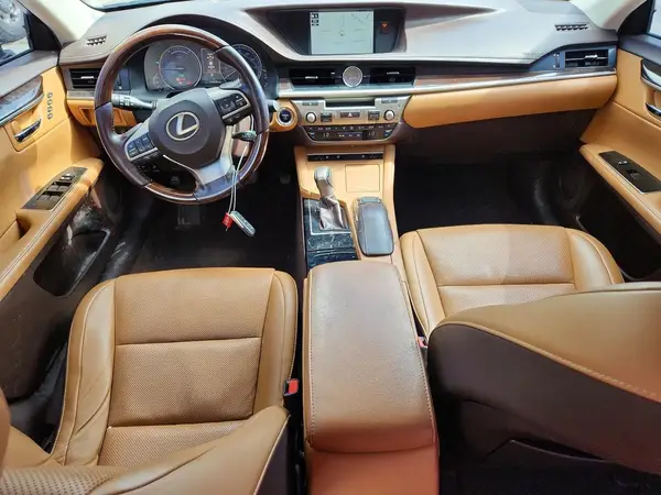 JTHBW1GG0J2173246 2018 LEXUS ES - Image 8