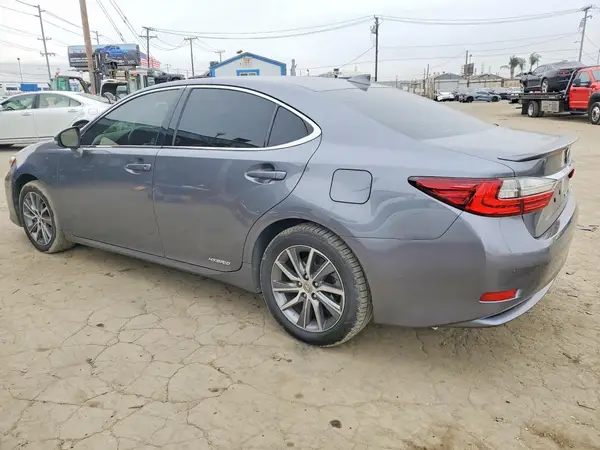 JTHBW1GG1G2101920 2016 LEXUS ES - Image 2