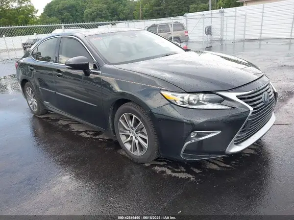 JTHBW1GG1G2104171 2016 LEXUS ES - Image 1