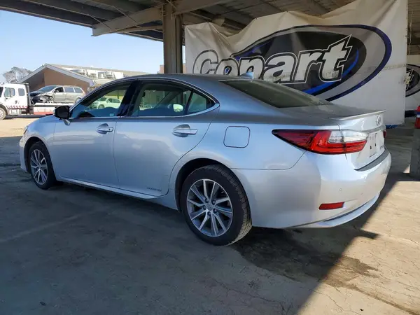 JTHBW1GG1G2111914 2016 LEXUS ES - Image 2