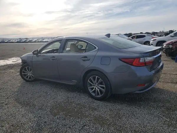 JTHBW1GG1G2120547 2016 LEXUS ES - Image 2