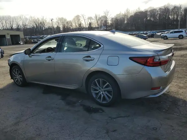 JTHBW1GG1H2143411 2017 LEXUS ES - Image 2