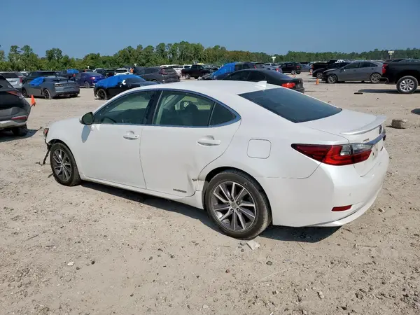 JTHBW1GG1J2167732 2018 LEXUS ES - Image 2