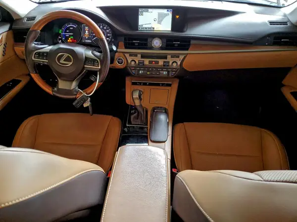 JTHBW1GG2G2105720 2016 LEXUS ES - Image 8
