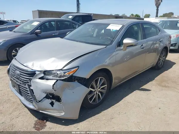 JTHBW1GG2G2106155 2016 LEXUS ES - Image 2