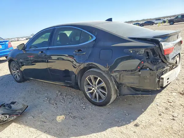 JTHBW1GG2G2120881 2016 LEXUS ES - Image 2