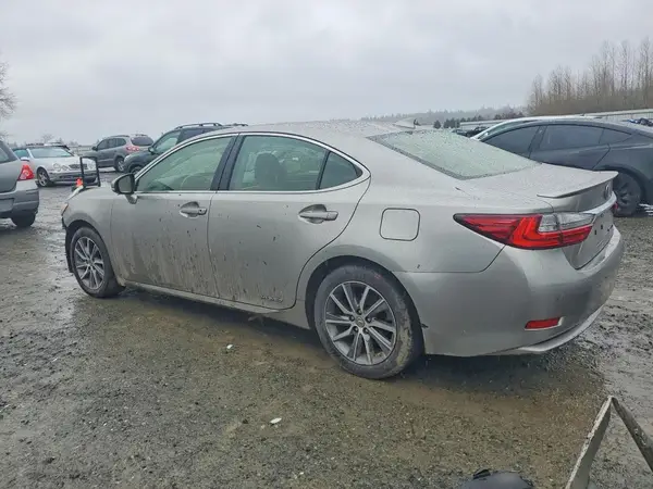 JTHBW1GG2H2144793 2017 LEXUS ES - Image 2
