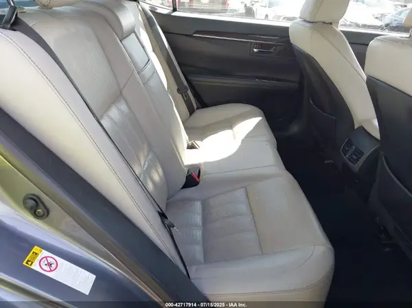 JTHBW1GG2J2171630 2018 LEXUS ES - Image 8