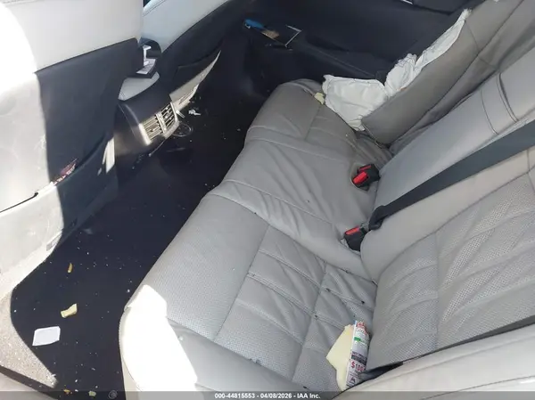 JTHBW1GG2J2185902 2018 LEXUS ES - Image 8