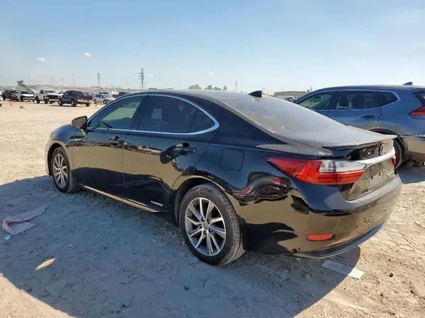 JTHBW1GG2J2188637 2018 LEXUS ES - Image 2
