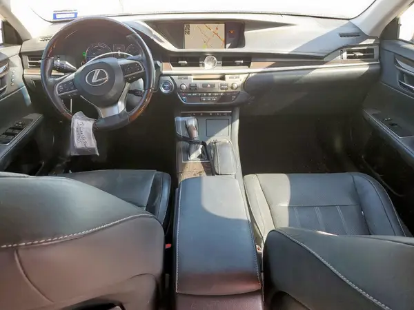 JTHBW1GG2J2188637 2018 LEXUS ES - Image 8