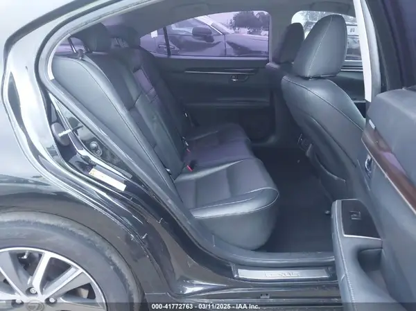 JTHBW1GG2J2193949 2018 LEXUS ES - Image 8