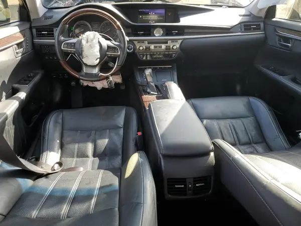 JTHBW1GG2J2193997 2018 LEXUS ES - Image 8