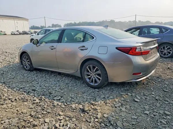 JTHBW1GG3G2104852 2016 LEXUS ES - Image 2