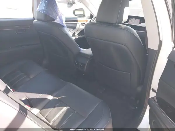 JTHBW1GG3G2106424 2016 LEXUS ES - Image 8