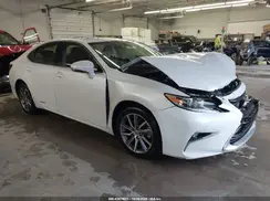 JTHBW1GG3G2109257 2016 LEXUS ES