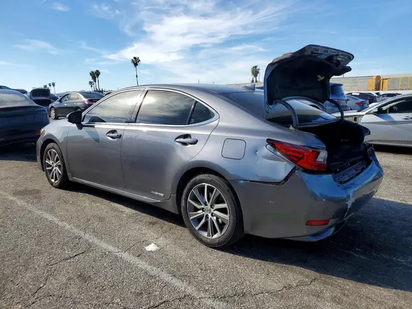 JTHBW1GG3G2110599 2016 LEXUS ES - Image 2