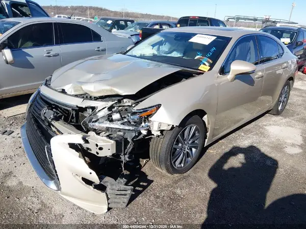 JTHBW1GG3G2116290 2016 LEXUS ES - Image 2