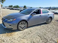 JTHBW1GG3G2121554 2016 LEXUS ES