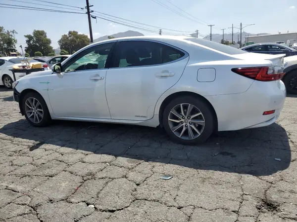 JTHBW1GG3H2137917 2017 LEXUS ES - Image 2