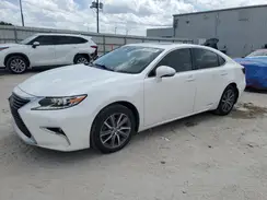 JTHBW1GG3H2138985 2017 LEXUS ES