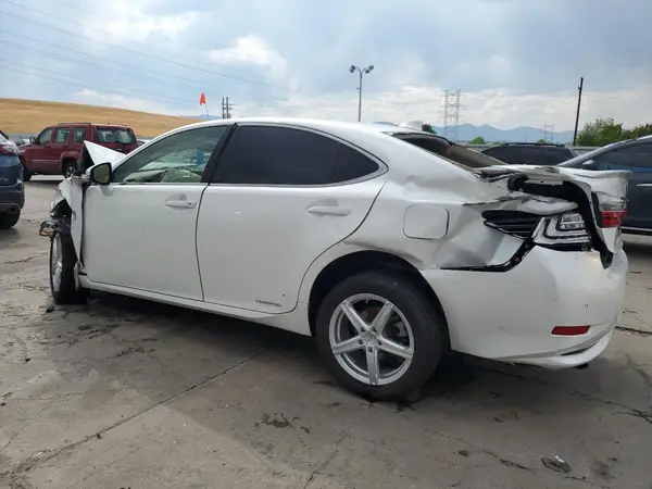 JTHBW1GG3H2140624 2017 LEXUS ES - Image 2