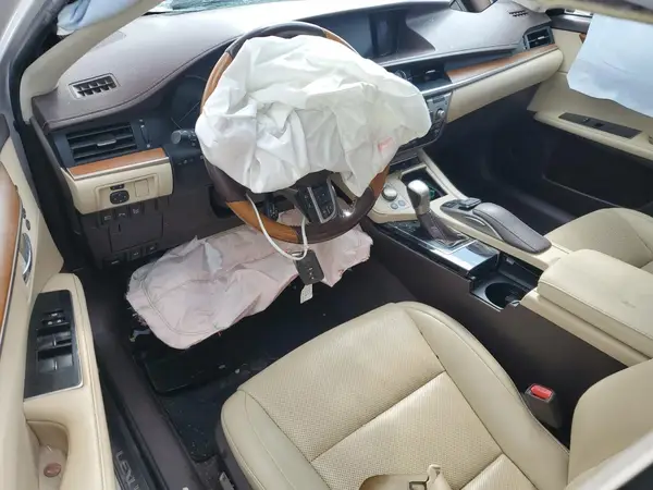 JTHBW1GG3H2140624 2017 LEXUS ES - Image 8