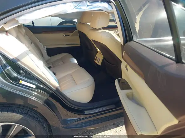 JTHBW1GG3H2142793 2017 LEXUS ES - Image 8