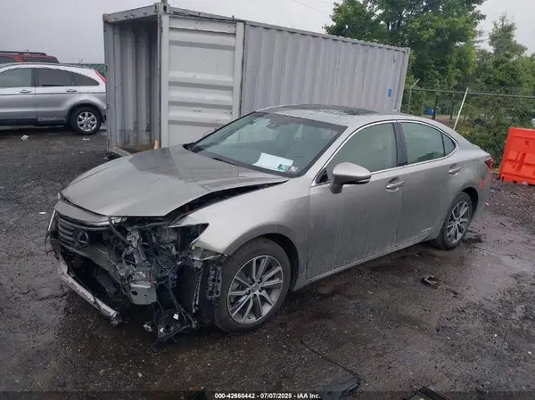 JTHBW1GG3H2143412 2017 LEXUS ES - Image 2
