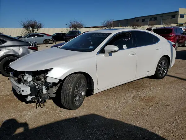 JTHBW1GG3H2147251 2017 LEXUS ES - Image 1
