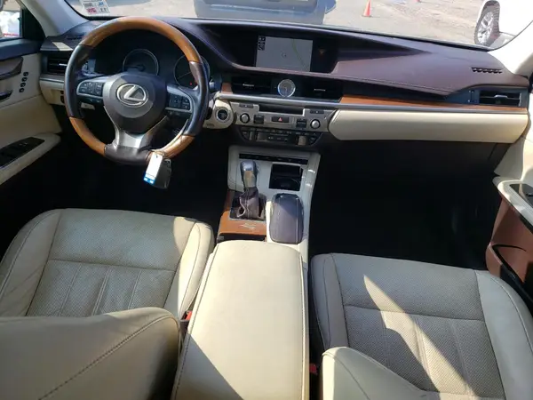 JTHBW1GG3J2189330 2018 LEXUS ES - Image 8