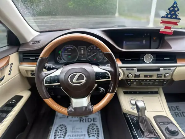 JTHBW1GG4G21089XX 2016 LEXUS ES - Image 8
