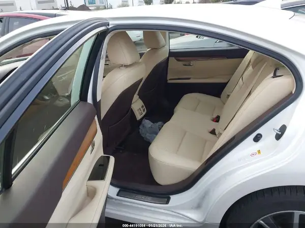 JTHBW1GG4G2122776 2016 LEXUS ES - Image 8